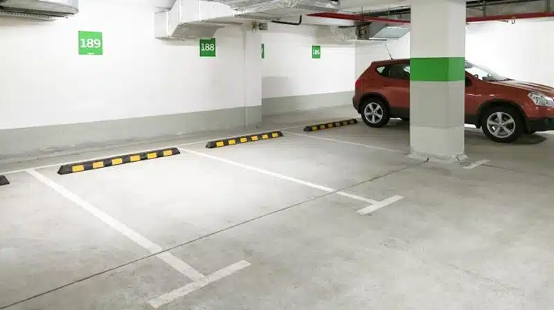 Dimensions place de parking comment optimiser l'espace pour les véhicules électriques